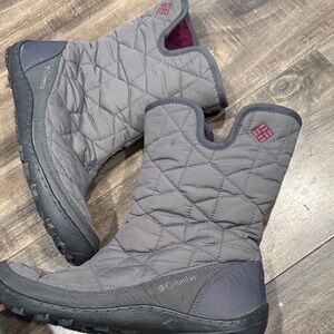 Columbia Minx Slip II Omni-Heat Cold Weather Winter Snow Boots Gray Size 10